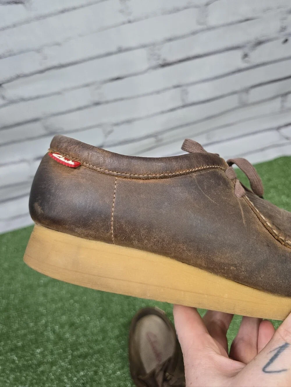 Clarks Classic Wallabee EVO Stinson Beeswax Leather Gum Sole Moc Toe Loafers Sz9